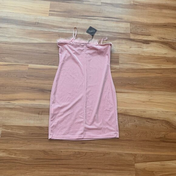 Zaful Tank Top Cami Feather Trim Pink Velvet Size 8 NWT - Picture 4 of 8